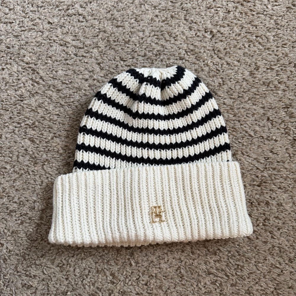 Authentic Tommy Hilfiger Beanie